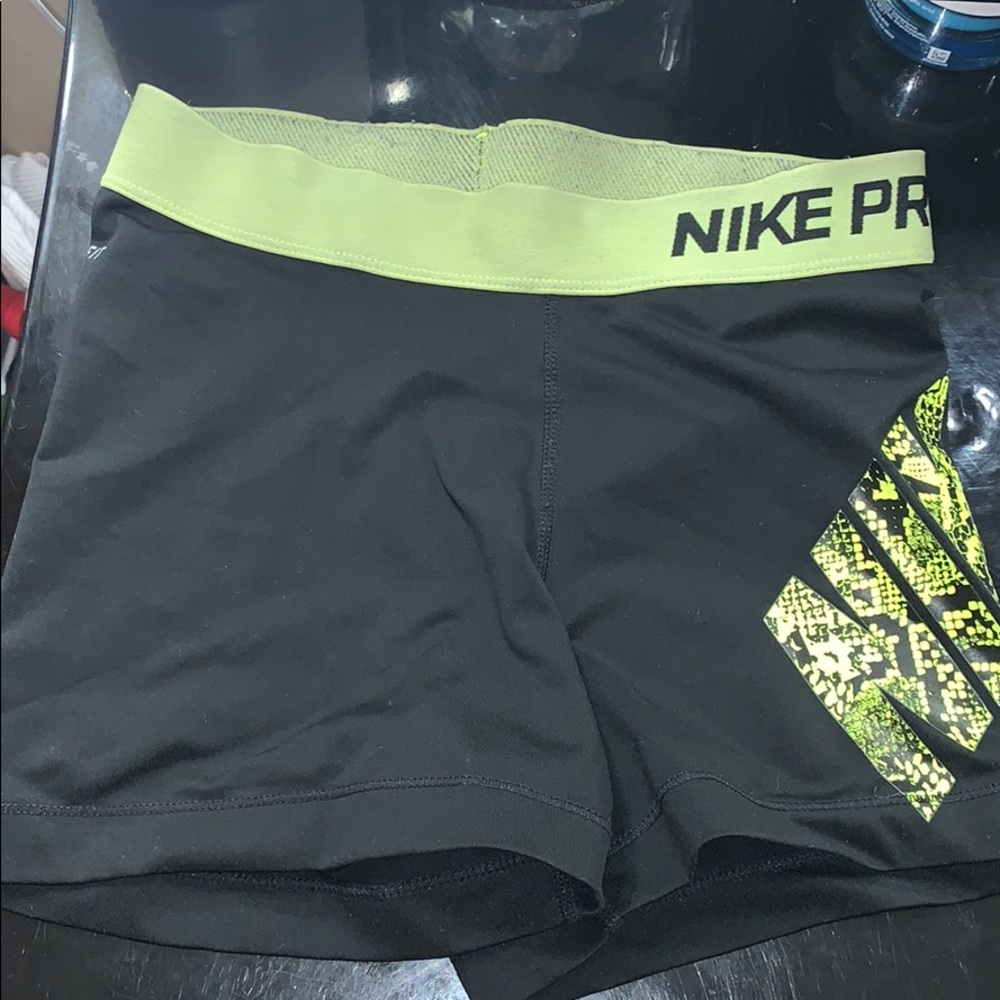 Limited edition Nike pros!